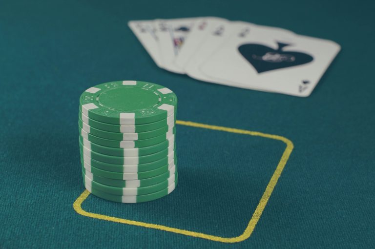 Penny Slots vs. High-Stakes Slots